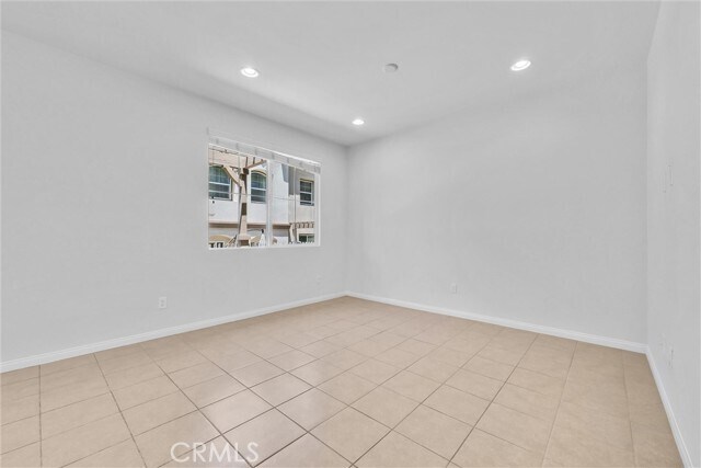 Building Photo - 311 N Edenfield Ave