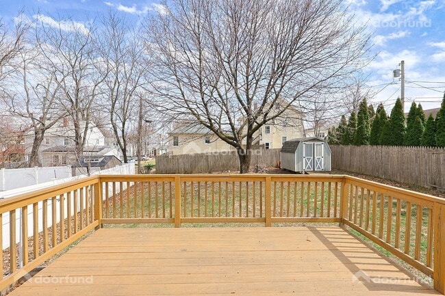 Building Photo - 121 Delmont Ave