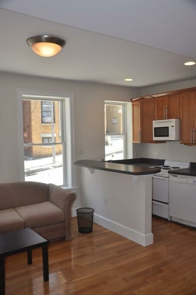 Building Photo - No Brokers Fee. Mission Hill Area. Available September 1. Laundry , Central Heat, Deck, Eat-in Ki...