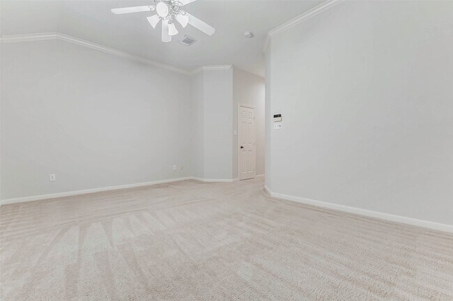 Building Photo - 30 Waugh Dr