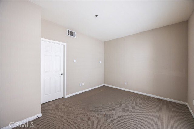 Building Photo - 80 N Raymond Ave