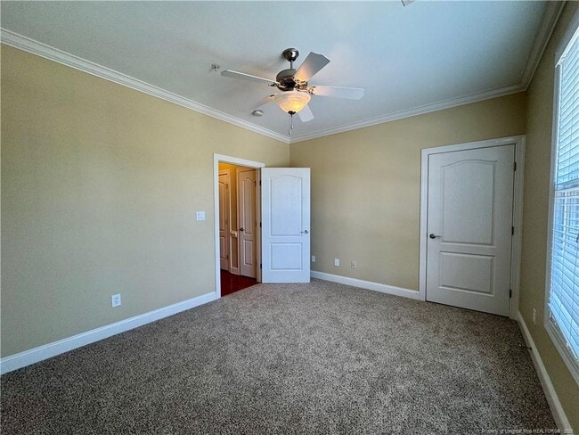 Building Photo - 208 Fountainhead Ln