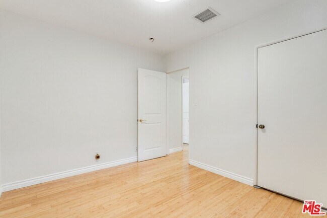 Building Photo - 22616 Berdon St