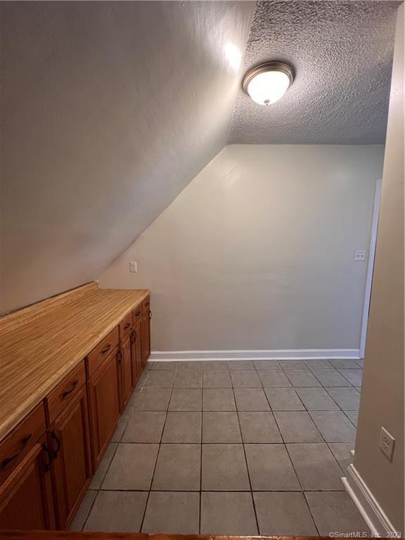 Building Photo - 105 Summerfield Ave