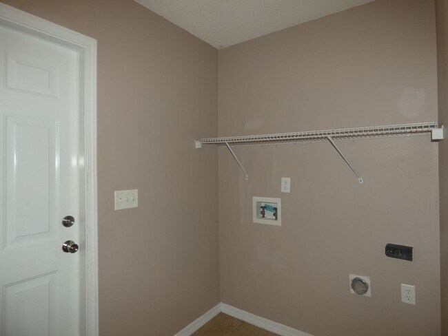 Building Photo - Spacious Home in Jaimee's Ridge!