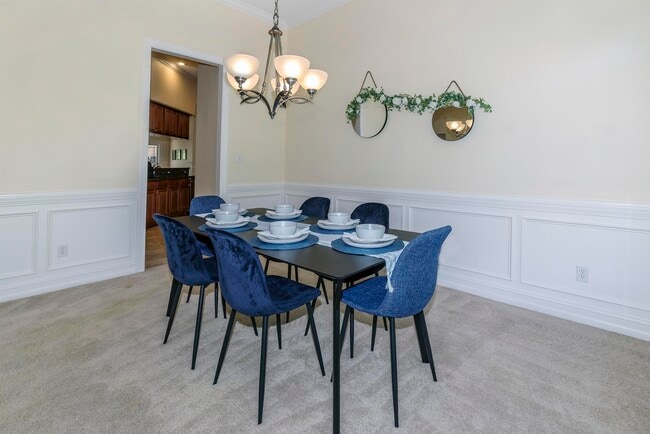 Building Photo - 5697 Burnside Cir