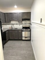 Building Photo - 176 Hackensack St