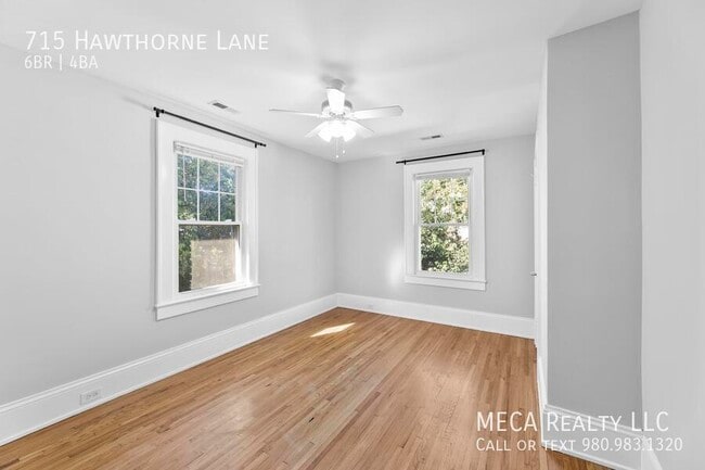 Building Photo - 715 Hawthorne Ln