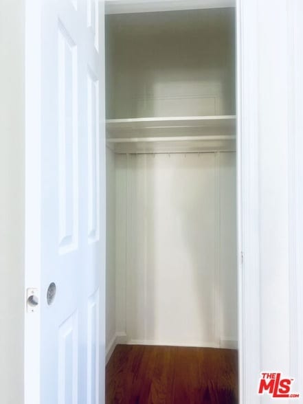 Building Photo - 600 E Chevy Chase Dr