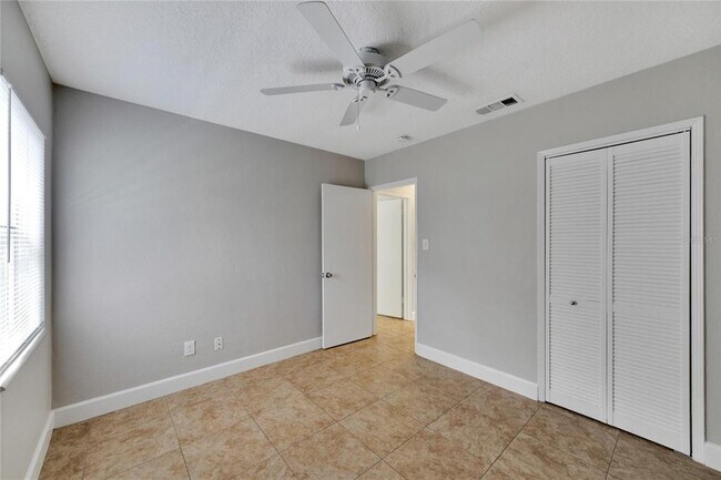 Building Photo - 3418 W Union St