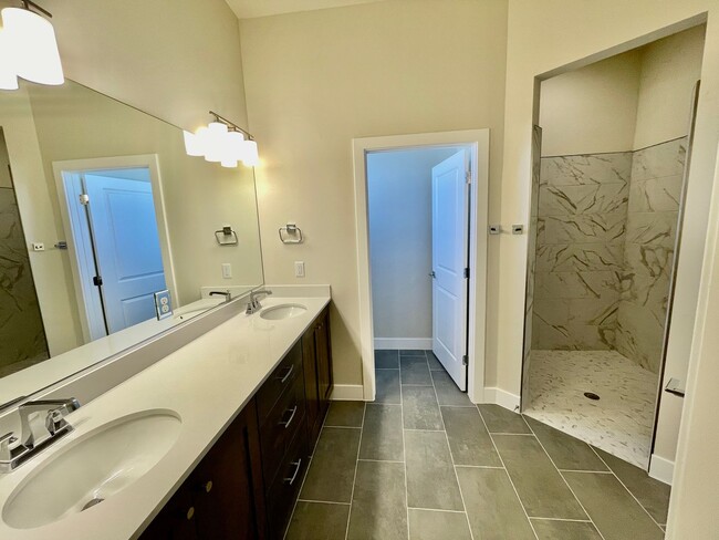 Building Photo - Four-Bedroom Home Near Shooting Star Park in Washington Fields