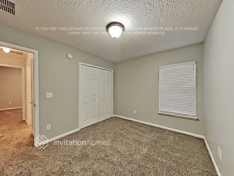 Building Photo - 1155 Hyacinth St