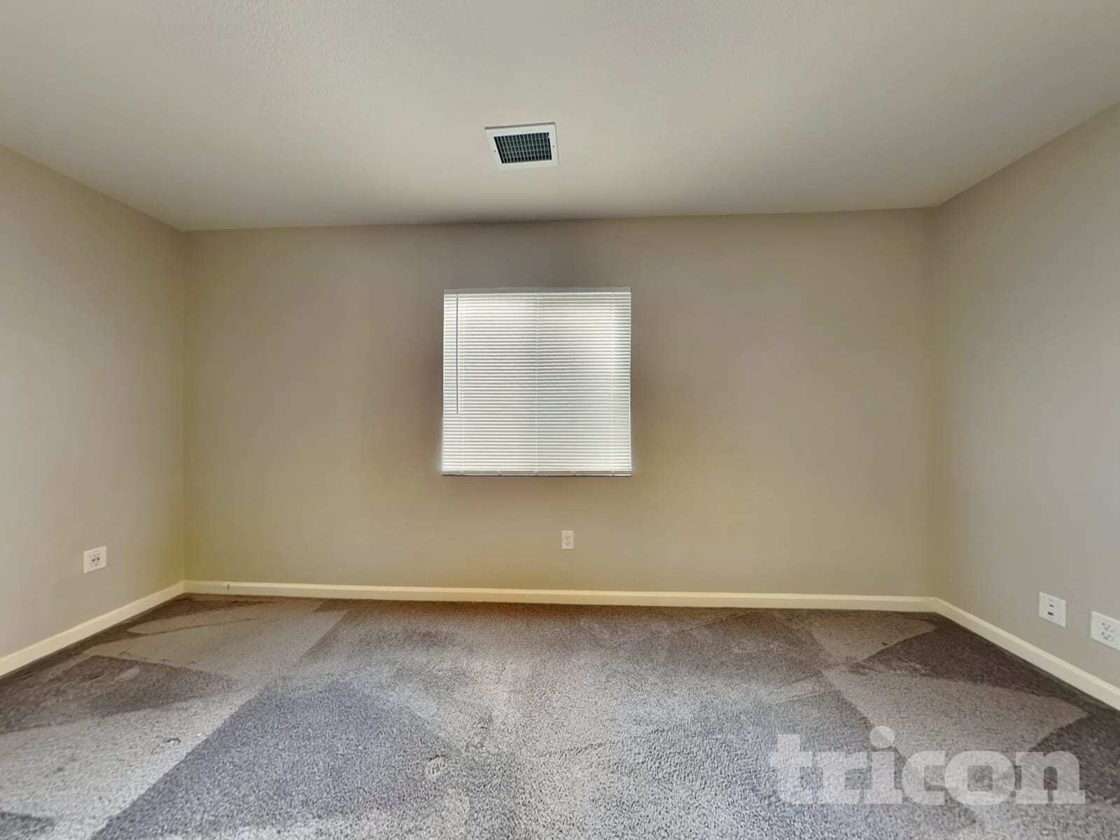 Building Photo - 8952 Elk Ravine Dr