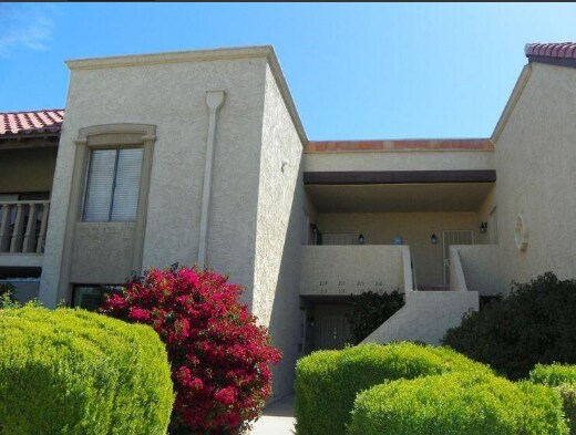 Building Photo - 8649 E Royal Palm Rd