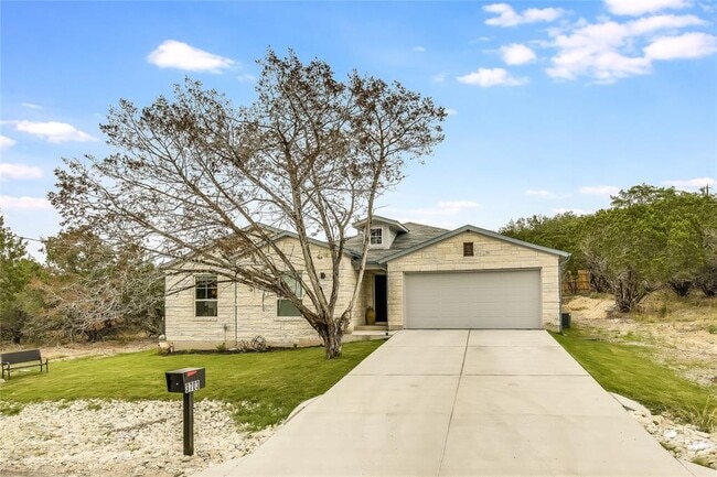 Building Photo - 3703 Stillwood Ln