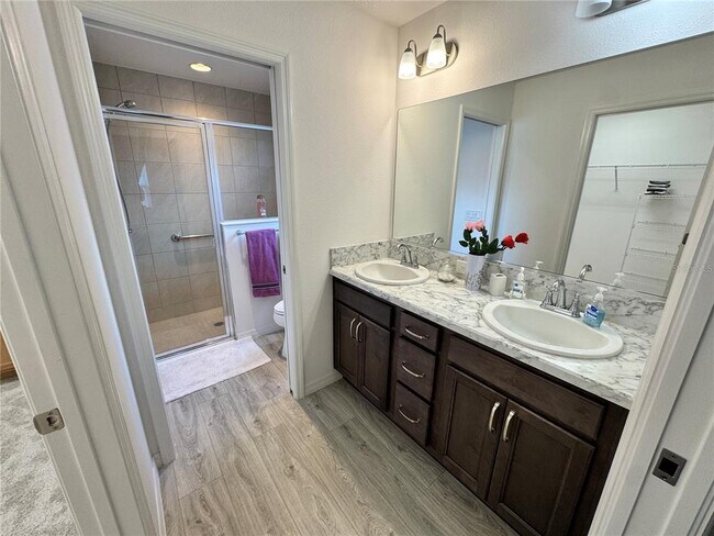 Building Photo - 5822 Roudell Wy