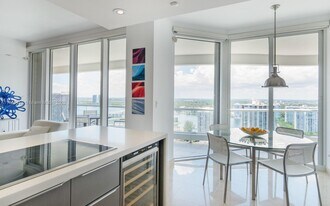 Building Photo - 7000 Island Blvd
