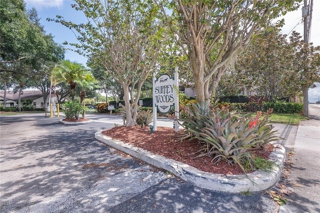 Building Photo - 2828 Stoneway Ln