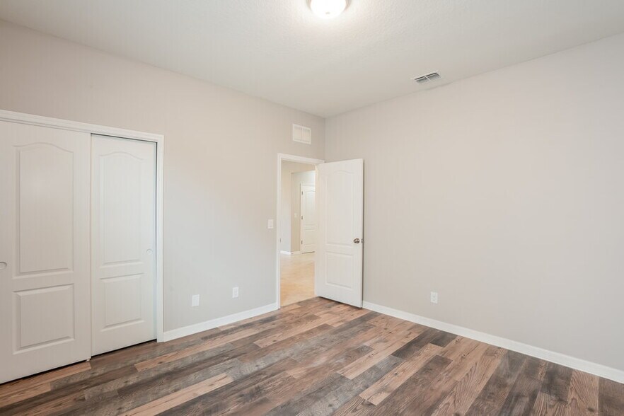 Building Photo - 1629 Cabbage Key Dr