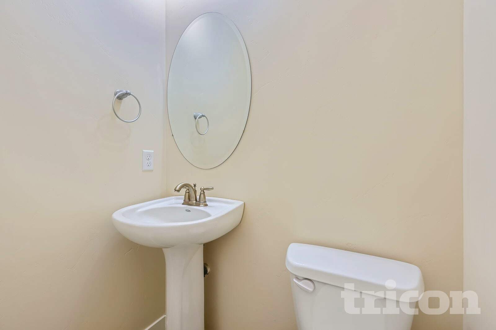 Building Photo - 787 Shavey Ln