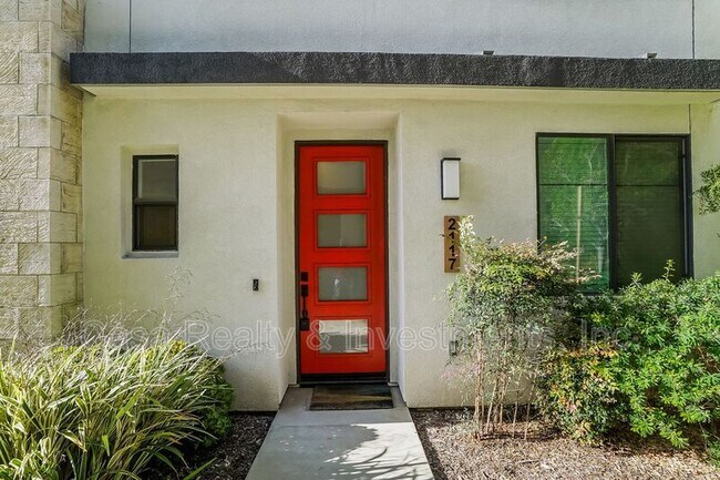 Building Photo - 2117 Copper Walk