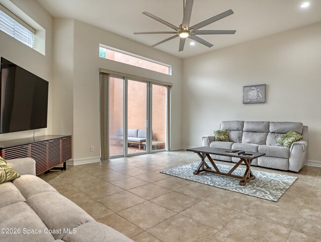 Building Photo - 118 Mediterranean Way