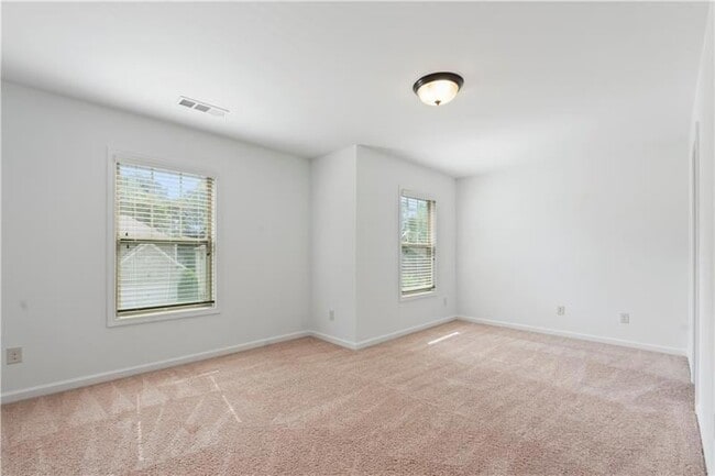 Building Photo - 2080 Red Barn Ct