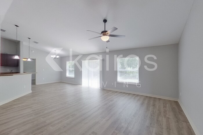 Building Photo - 8790 SW 135th Pl