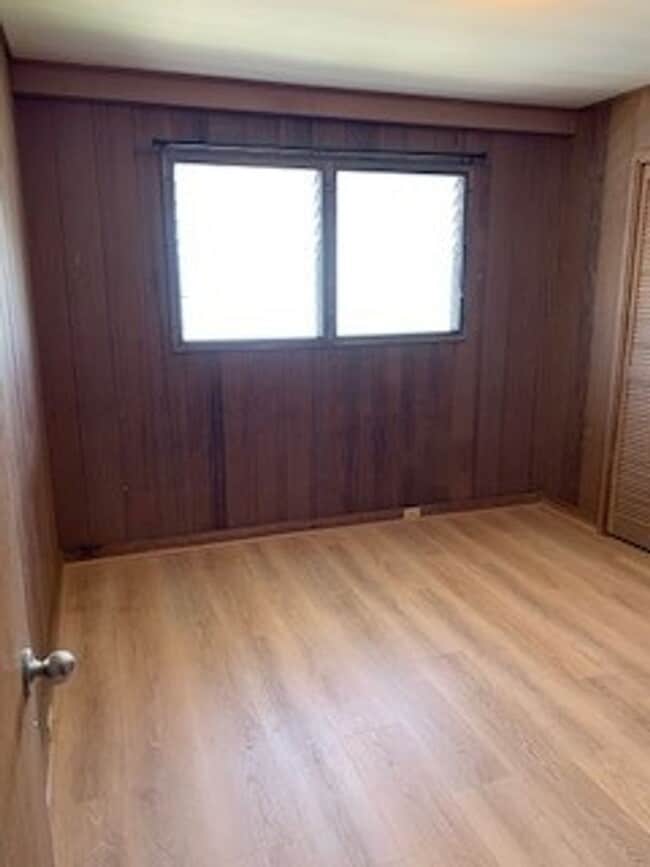 Building Photo - 3532 Edna St