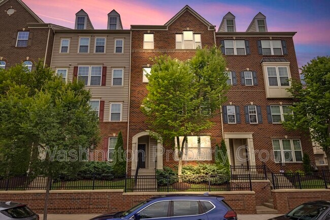 Building Photo - 8105 Greenbelt Station Pkwy