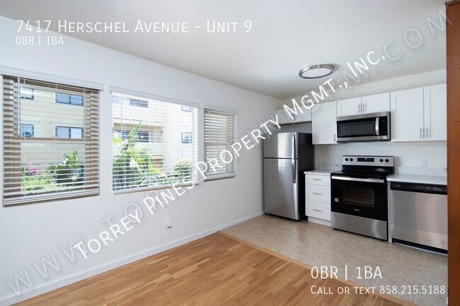 Building Photo - 7417 Herschel Ave