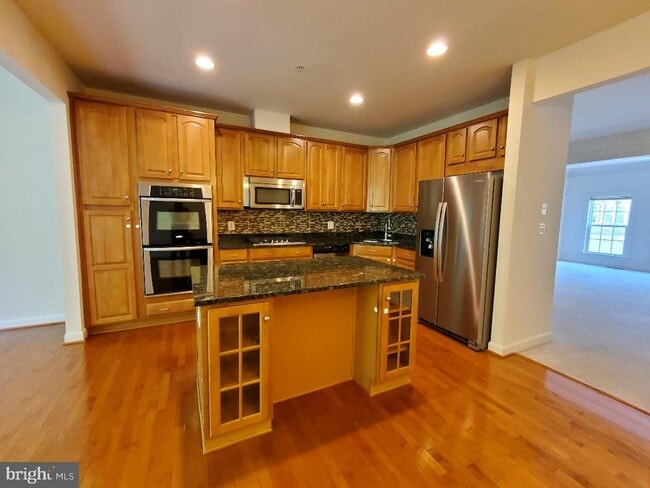 Building Photo - 1625 Whitehall Dr