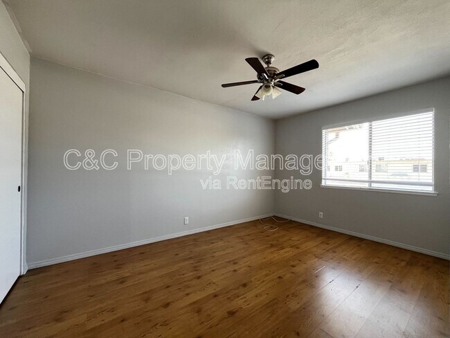 Building Photo - 10161 Cabo Dr