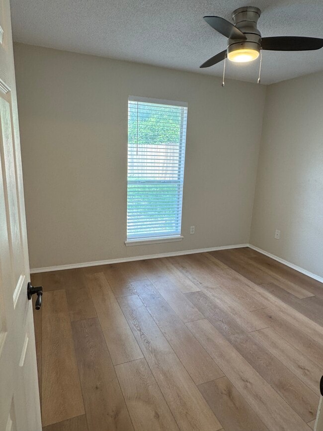 Building Photo - 4414 Post Oak Dr