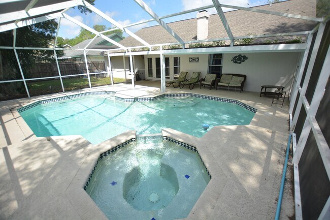 Building Photo - 6314 Eaglebrook Ave