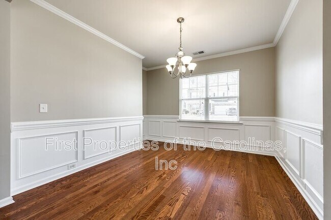 Building Photo - 3000 Sewee Ln