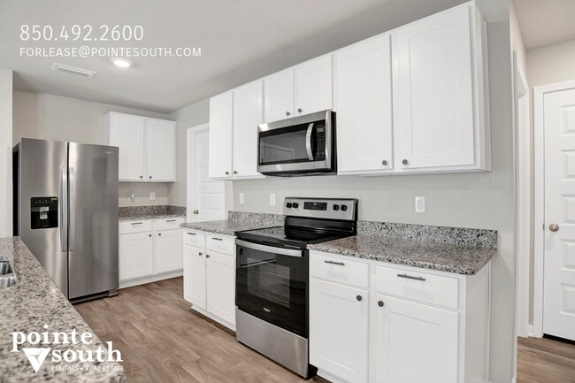 Building Photo - 32146 Calder Ct