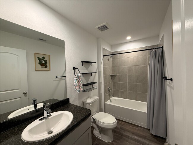 Building Photo - 5607 Redstone Gardens Dr