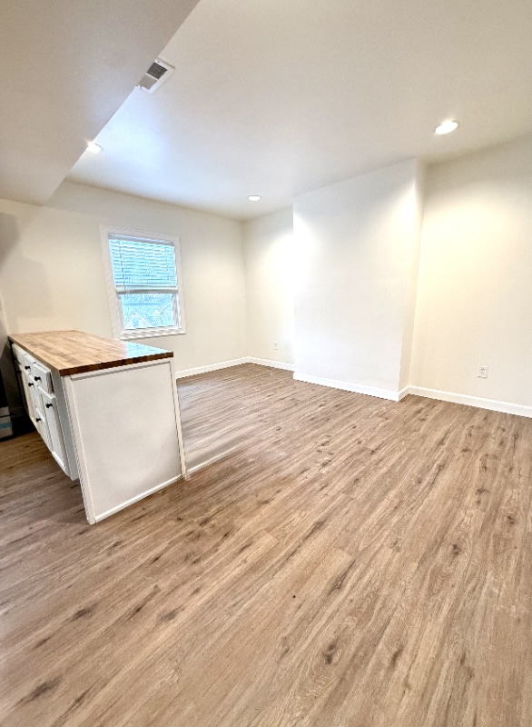 Building Photo - 5416 Black St