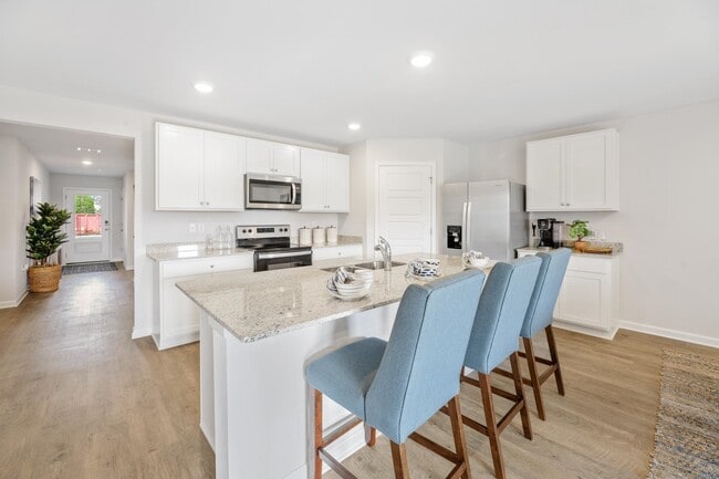 Building Photo - 1949 Tree Swallow Dr