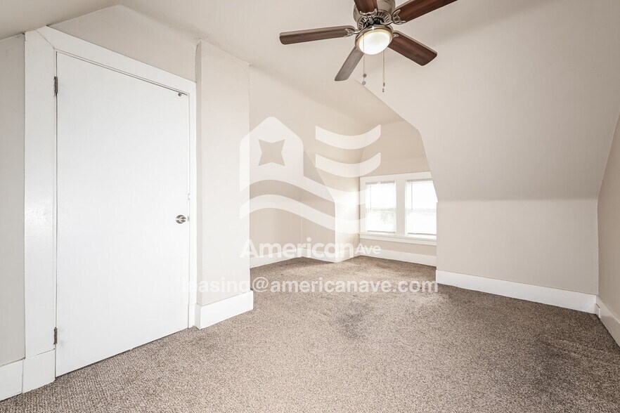 Building Photo - 124 Margaret St