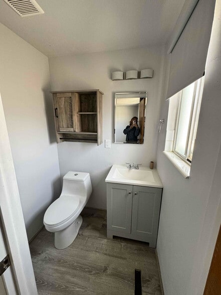 Building Photo - 397 Isgreen Cir