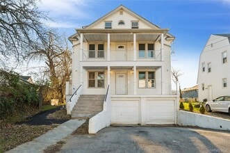 Building Photo - 59 Longdale Ave