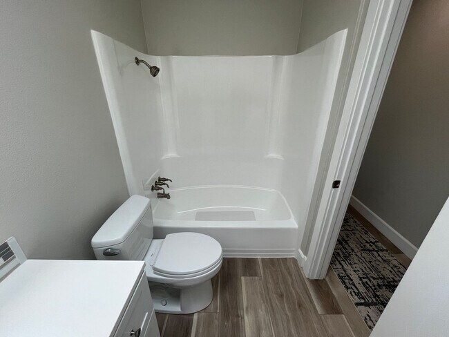 Building Photo - Remodeled, 2BD/2BA Duplex w/ Sunset Views: Fenced Yard, Garage, Steps to Beach & Downtown Encinitas