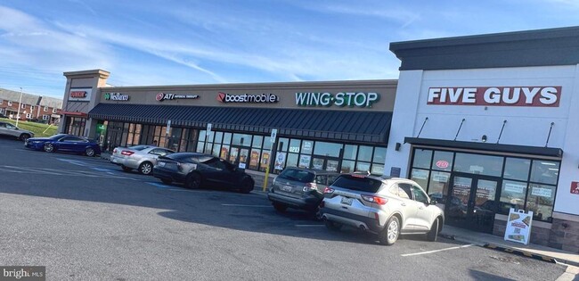 Building Photo - 4826 Grand Bend Dr