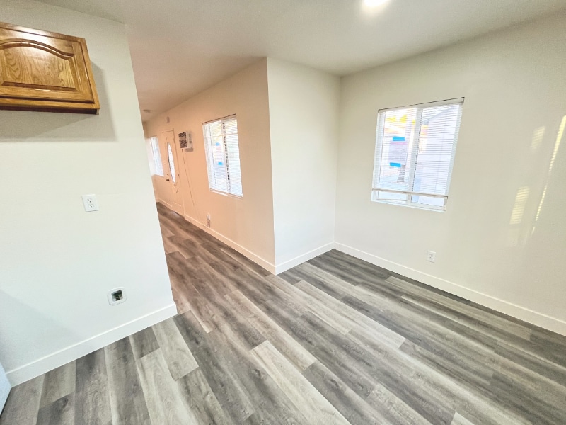 Building Photo - 1610 N H St