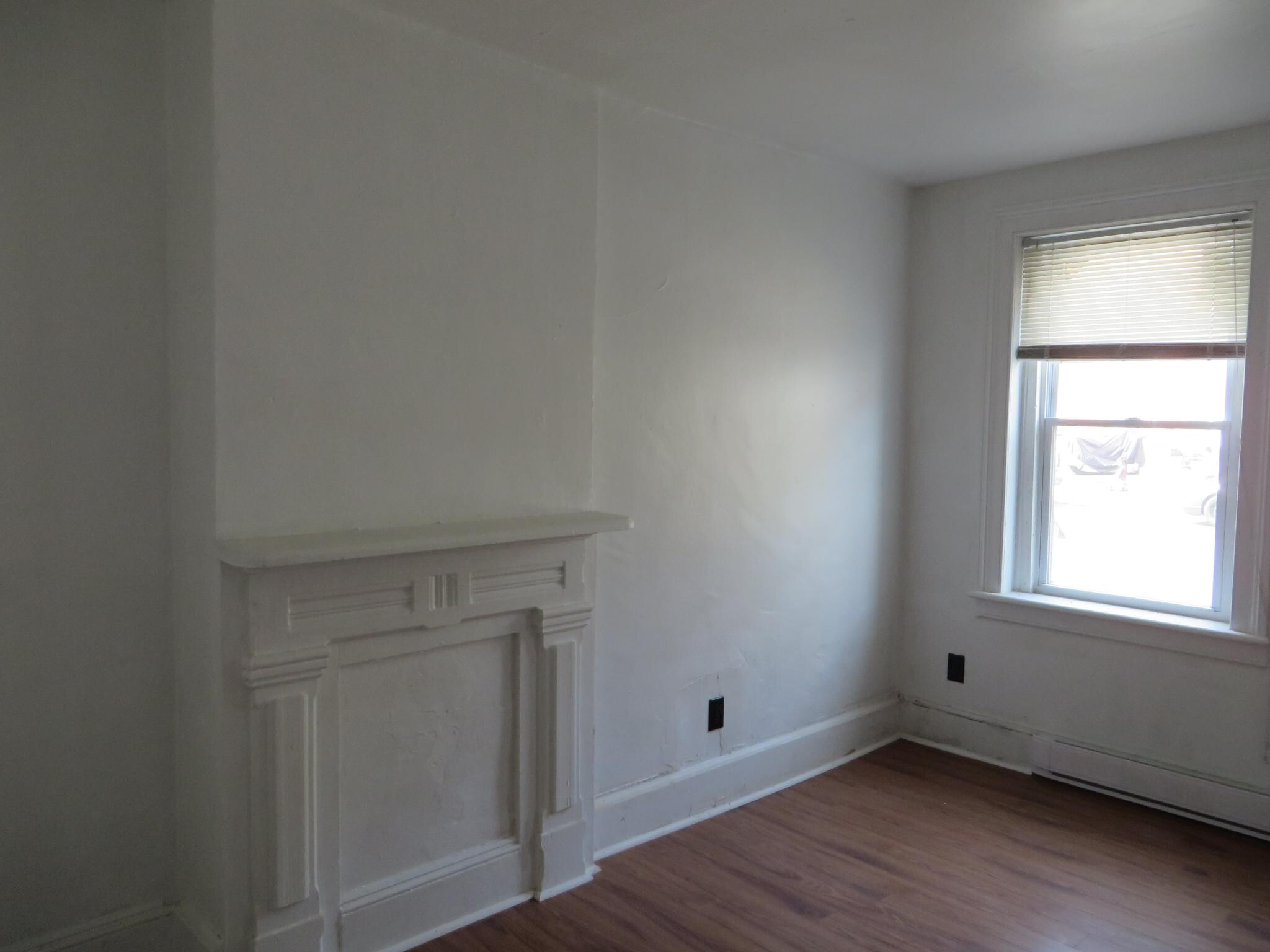 Building Photo - 277 1st St