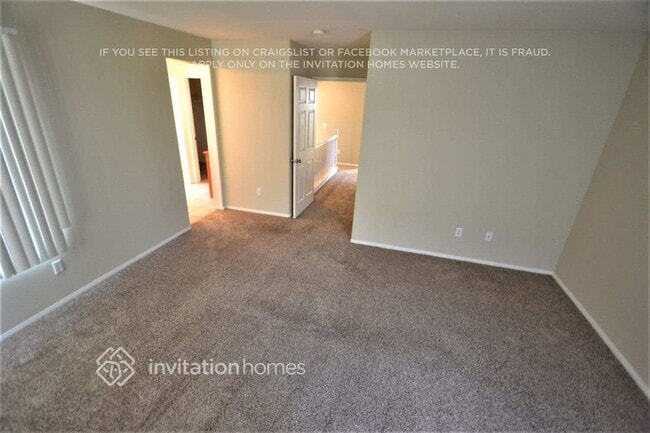 Building Photo - 1052 E Agate Ct