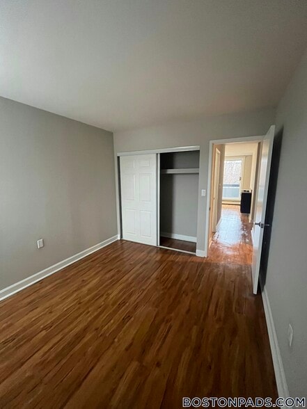 Building Photo - 1 Bronsdon St