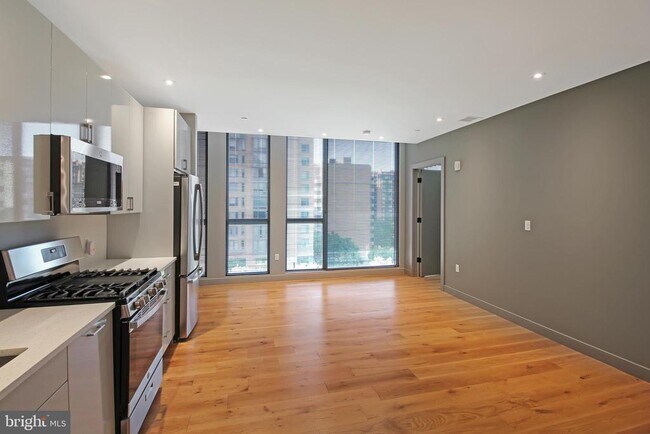 Building Photo - 448 K St NW